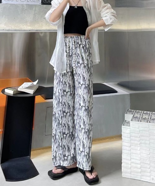 shoppinggo(ショッピングゴー)の「夏服 ワイドパンツ サマーパンツ ストレート(スラックス・レディース・ブラック/ブラック系その他2/ブラック系その他/ブラック系その他3/ブラック系その他5/ブラック系その他4/ブラック系その他6・FREE)」の3枚目の写真