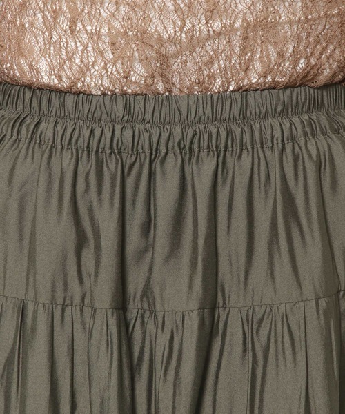 mysty woman(ミスティウーマン)の「ボリュームティアードスカート 574453(スカート・レディース・ブラック/カーキ/オフホワイト・FREE)」の14枚目の写真