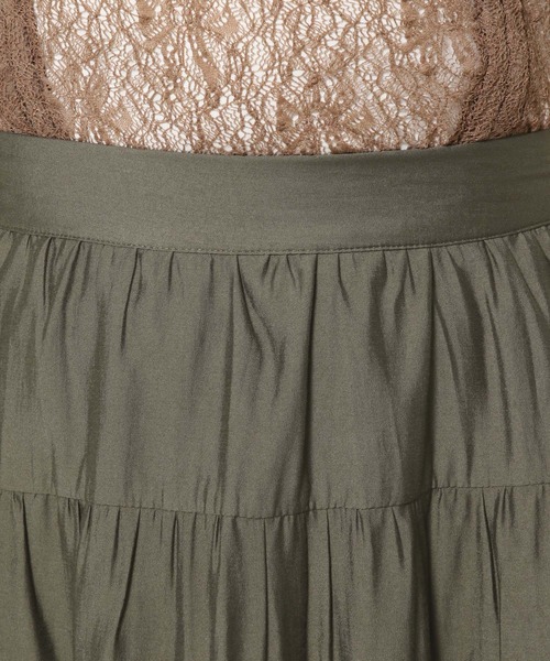 mysty woman(ミスティウーマン)の「ボリュームティアードスカート 574453(スカート・レディース・ブラック/カーキ/オフホワイト・FREE)」の15枚目の写真