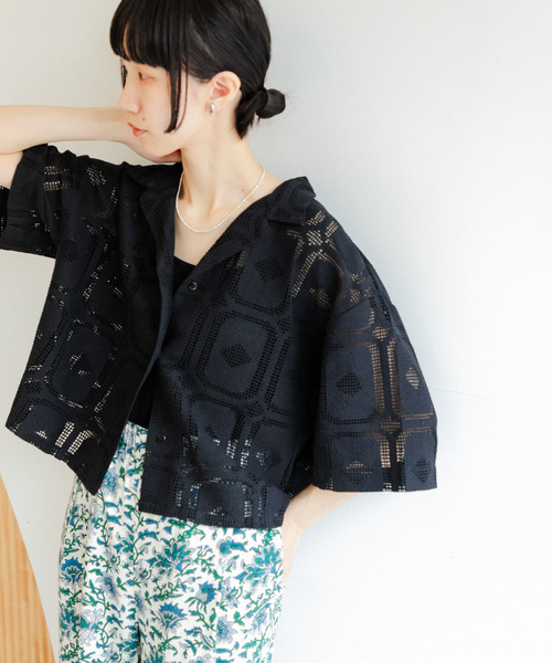 URBAN RESEARCH DOORS（アーバンリサーチドアーズ）の「『セットアップ対応』ハーフスリーブレースシャツ（シャツ/ブラウス・レディース・ナチュラル/ブラック・MEDIUM）」の8枚目の写真