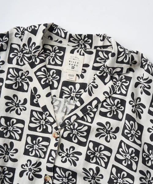 BILLABONG(ビラボン)の「BILLABONG レディース 【DAY DRIFT'N】 BEACH SIDE PRNTD SS WVN 半袖シャツ 【2025年夏モデル】/ビラボン総柄オープンカラー半袖シャツ(シャツ/ブラウス・レディース・エンジ/ホワイト×ブラック・SMALL)」の5枚目の写真