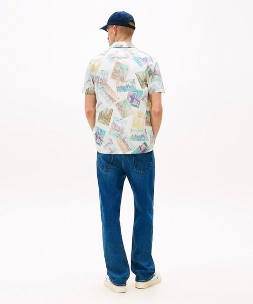 tommy jeans(トミー ジーンズ)の「オールオーバープリントポプリンキャンプシャツ(シャツ/ブラウス・メンズ・ホワイト・LARGE/MEDIUM/SMALL/X-LARGE)」の4枚目の写真
