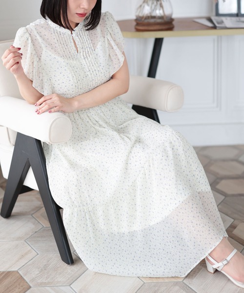 Ruwan yu(ルワンユー)の「ピンクタックプリーツワンピース【大きいサイズ対応】(ワンピース・レディース・ホワイト・4L/3L/LL/L)」の5枚目の写真