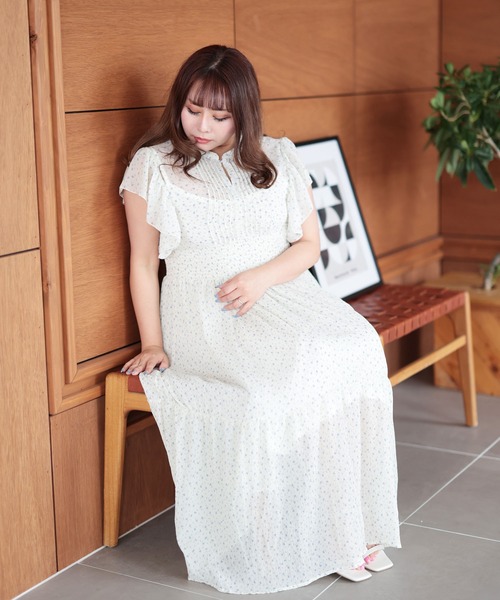 Ruwan yu(ルワンユー)の「ピンクタックプリーツワンピース【大きいサイズ対応】(ワンピース・レディース・ホワイト・4L/3L/LL/L)」の9枚目の写真