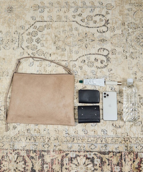 SALON adam et rope'（サロン アダム エ ロペ）の「【W S（ドゥーブル）】へアリーカウレザーバッグ / ハンドバッグ（ショルダーバッグ・レディース・ブラウン/ベージュ・FREE）」の5枚目の写真