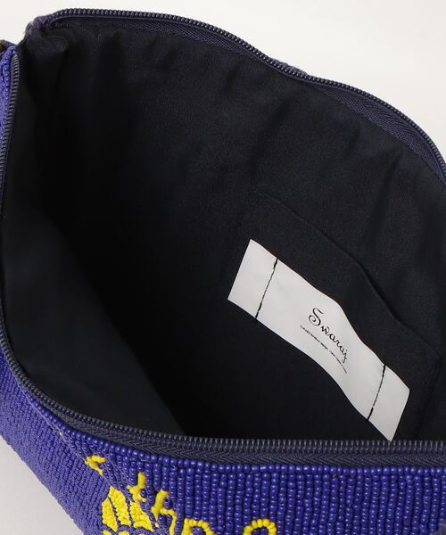MAISON mou（メゾンムー）の「【Swaraj/スワラージ】パイナップルビーズBAG-M（手刺繍ビーズ）（クラッチバッグ・レディース・ブルー/ブラック・FREE）」の5枚目の写真