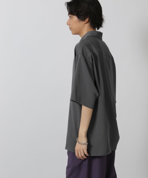 LAKOLE（ラコレ）の「イージークリーン半袖シャツ / 578553（シャツ/ブラウス・メンズ・ホワイト/グリーン/チャコールグレー・MEDIUM/LARGE）」の16枚目の写真