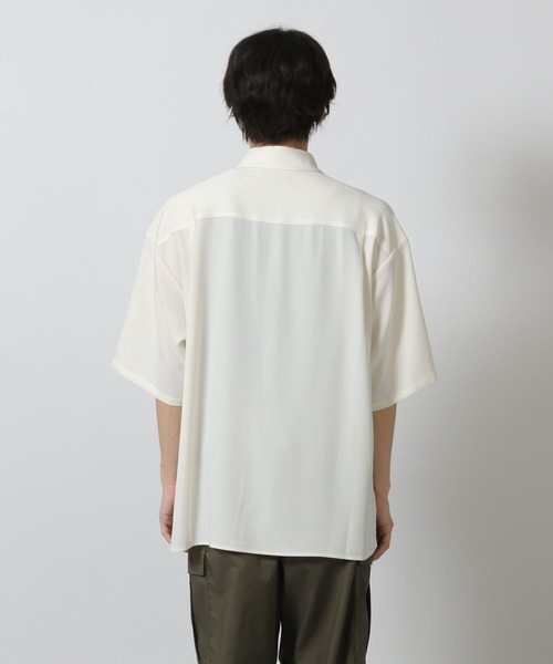 LAKOLE（ラコレ）の「イージークリーン半袖シャツ / 578553（シャツ/ブラウス・メンズ・ホワイト/グリーン/チャコールグレー・MEDIUM/LARGE）」の11枚目の写真