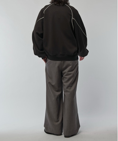 Neucon/ニューコン】ツイストパイピングボリュームスリーブポンチ