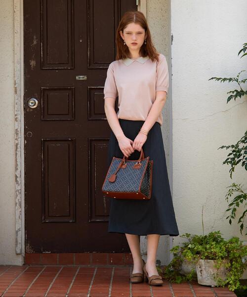 LAURA ASHLEY(ローラアシュレイ)の「【牛革/ショルダーベルト付き/Sサイズ】ミスタージョーンズ柄 バッグ(トートバッグ・レディース・ネイビー系/ブラック系・00)」の3枚目の写真