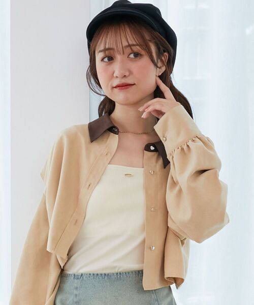 MAJESTIC LEGON(マジェスティックレゴン)の「オープンショルダーショートシャツ(シャツ/ブラウス・レディース・ベージュ/キャメル/ブラック系その他/グレー系その他・MEDIUM)」の22枚目の写真
