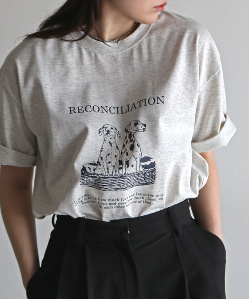 COURO（コウロ）の「ヴィンテージライクデザインＴシャツ（Tシャツ/カットソー・レディース・ネイビー系2/ライトグレー系1/ホワイト系2/ホワイト系/ライトグレー系2/ネイビー系1/ピンク/ライトグレー系/ネイビー系/ホワイト系1・FREE）」の19枚目の写真