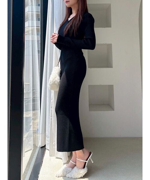 RESEXXY（リゼクシー）の「フロントクロスニットワンピース（ワンピース・レディース・レッド/ブラック/ベージュ・MEDIUM/SMALL）」の18枚目の写真