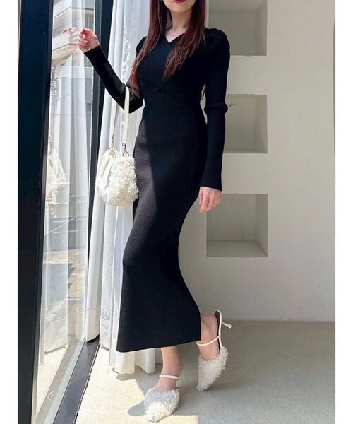 RESEXXY（リゼクシー）の「フロントクロスニットワンピース（ワンピース・レディース・レッド/ブラック/ベージュ・MEDIUM/SMALL）」の19枚目の写真