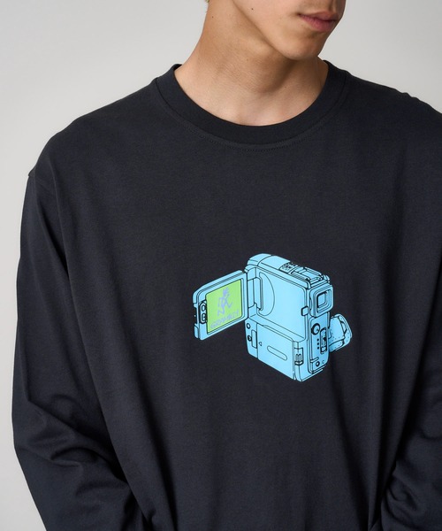 Gramicci（グラミチ）の「CAMCORDER L/S TEE｜カムコーダーロングスリーブTシャツ（Tシャツ/カットソー・メンズ・ヘザーグレー/ブラック系その他/ホワイト/オレンジ・S/M/L/XL/XXL）」の3枚目の写真