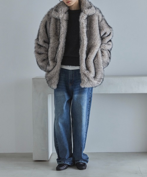 feepur（フェピュール）の「ミックスファーミドルコート（その他アウター・レディース・グレイッシュベージュ/チャコールグレー・MEDIUM）」の16枚目の写真