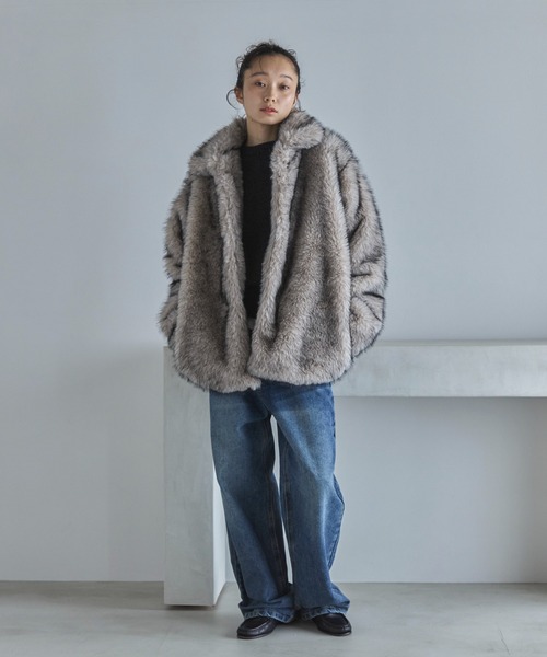 feepur（フェピュール）の「ミックスファーミドルコート（その他アウター・レディース・グレイッシュベージュ/チャコールグレー・MEDIUM）」の21枚目の写真