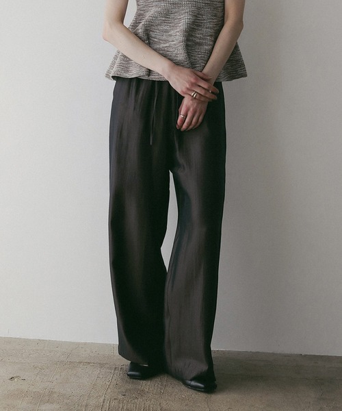 MANOF(マノフ)の「GLITTER RELAX PANTS(その他パンツ・レディース・アイボリー/ブラウン/オレンジ/ピンク・M/S)」の8枚目の写真