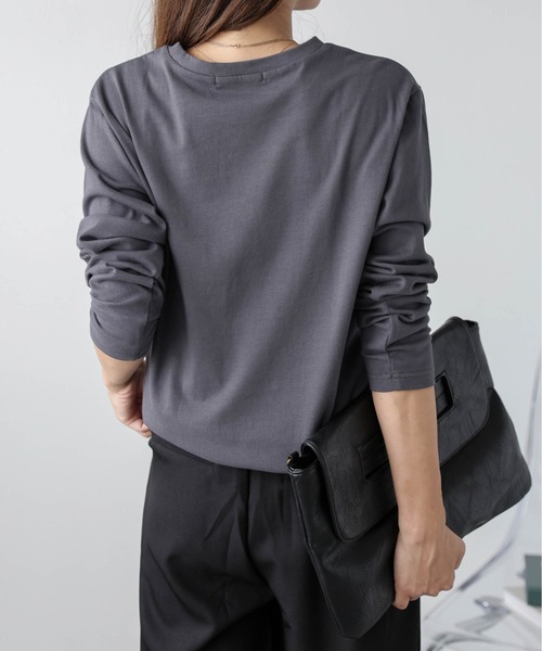 U.S. POLO ASSN.(ユーエスポロアッスン)の「POLOワンポイント刺繍ロングTシャツ(Tシャツ/カットソー・レディース・モカ/チャコール/アイボリー/ブラック/ベージュ/ネイビー・フリー)」の22枚目の写真