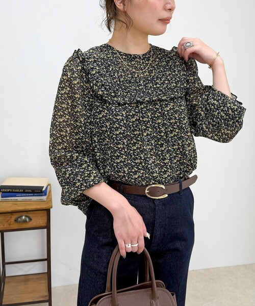 fredy emue（フレディエミュ）の「ピンタックギャザーブラウス（シャツ/ブラウス・レディース・ベージュ系その他/ブラック系その他/サックスブルー/ブラック・38）」の20枚目の写真