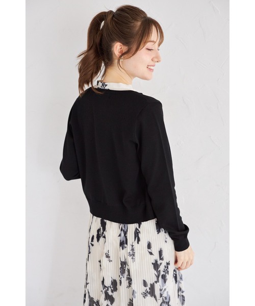 tocco closet(トッコ クローゼット)の「UVカット&接触冷感&ハンドウォッシュ♪超強撚パールフラワー釦カーディガン(カーディガン/ボレロ・レディース・ブラック/オフホワイト/ブルー/ローズ・M)」の17枚目の写真