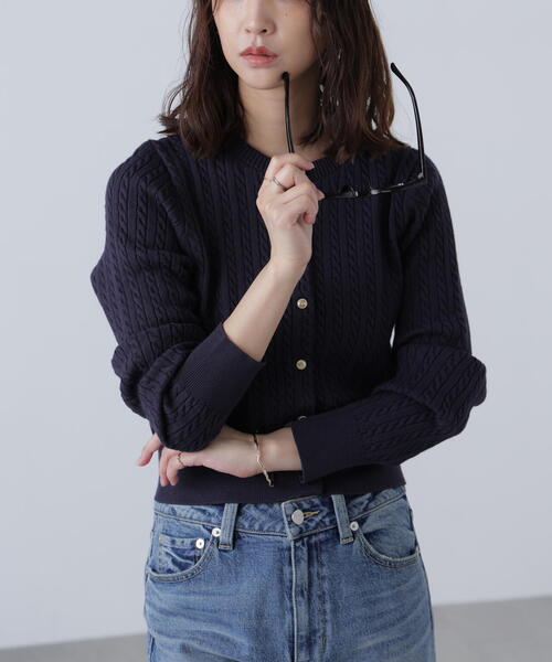FREE'S MART(フリーズマート)の「◇金ボタンミニケーブルカーディガン(カーディガン/ボレロ・レディース・ネイビー/ホワイト系その他/グレー/ブルー/ブラウン・FREE)」の1枚目の写真