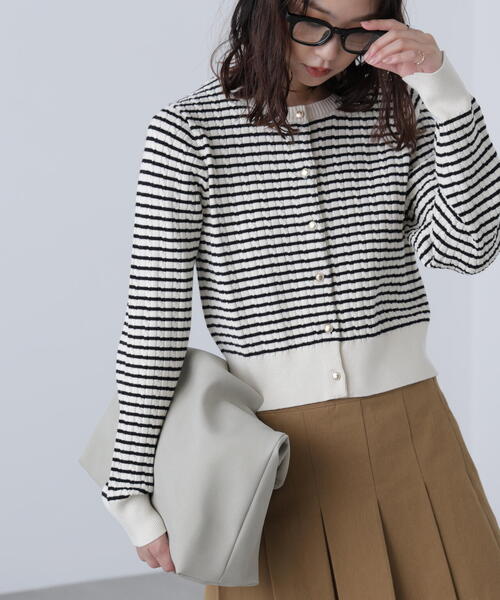 FREE'S MART(フリーズマート)の「◇金ボタンミニケーブルカーディガン(カーディガン/ボレロ・レディース・ネイビー/ホワイト系その他/グレー/ブルー/ブラウン・FREE)」の17枚目の写真