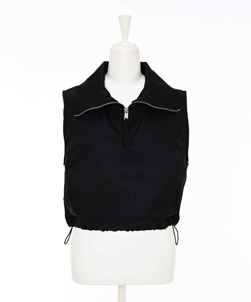 Narcissus（ナルシス）の「ハーフジップトップス/クロップドベスト（その他アウター・レディース・ブラック・FREE）」の5枚目の写真