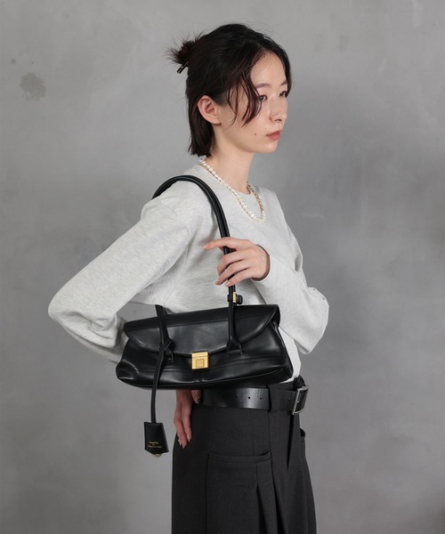 DRAW（ドロー）の「DRAW(ドロー) / ショルダー バッグ スモール（ショルダーバッグ・レディース・ブラック×シルバー/ブラック×ゴールド・FREE）」の9枚目の写真