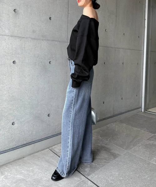 andme(アンドミー)の「セミフレアデニムパンツ(デニムパンツ・レディース・ブルー/ブラック/ライトブルー・M/L)」の10枚目の写真