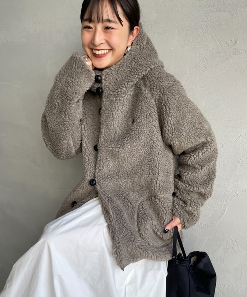 GYMPHLEX（ジムフレックス）の「【WEB限定】[GYMPHLEX/ジムフレックス] ボアフードパーカー（ブルゾン・レディース・ネイビー/グレイッシュベージュ/オフホワイト/ダークベージュ・M/L）」の3枚目の写真