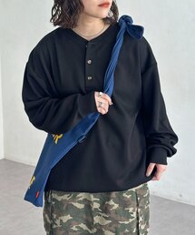 ダンボールヘンリーネックプルオーバー