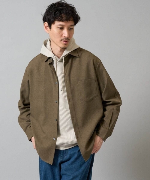 a.v.v（アーヴェヴェ）の「【イージーケア/シワになりにくい】ワイドシルエットシャツ 秋リライト【洗濯機で洗える/ストレッチ】（シャツ/ブラウス・メンズ・チャコールグレー/ライトブラウン/ボルドー・46/50/48/44）」の2枚目の写真