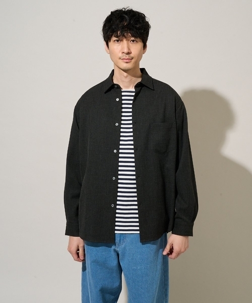 a.v.v（アーヴェヴェ）の「春先の軽い羽織に【イージーケア/シワになりにくい】ワイドシルエットシャツ リライト【洗濯機で洗える/ストレッチ】（シャツ/ブラウス・メンズ・チャコールグレー/ライトブラウン/ボルドー・46/50/48/44）」の4枚目の写真