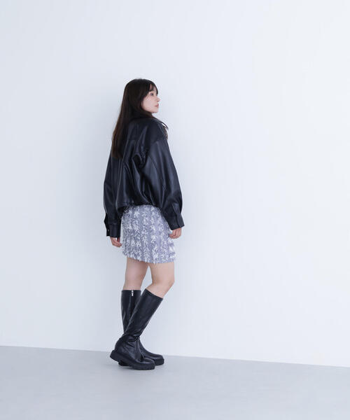 NATURAL BEAUTY BASIC(ナチュラルビューティーベーシック)の「◇フェイクレザードロストブルゾン(ブルゾン・レディース・ブラック/ダークブラウン・FREE)」の6枚目の写真