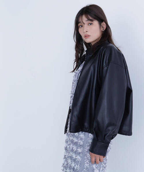 NATURAL BEAUTY BASIC(ナチュラルビューティーベーシック)の「◇フェイクレザードロストブルゾン(ブルゾン・レディース・ブラック/ダークブラウン・FREE)」の2枚目の写真