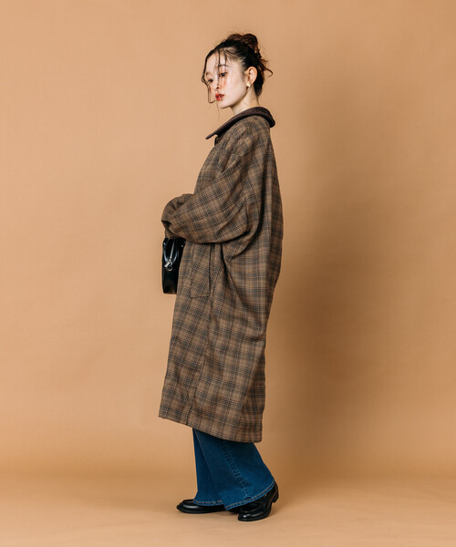 FREAK'S STORE（フリークスストア）の「限定展開 ビッグシルエット コーデュロイカラー リバーシブル ステンカラーコート（ステンカラーコート・メンズ・ベージュ/チャコールグレー/ブラック/オリーブ・MEDIUM/SMALL/LARGE）」の14枚目の写真