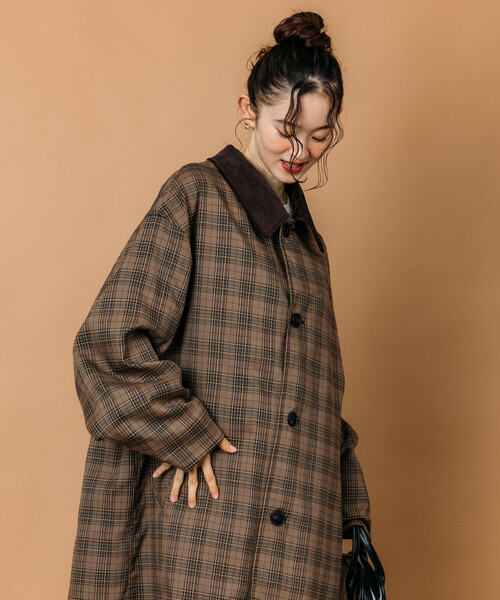 FREAK'S STORE（フリークスストア）の「限定展開 ビッグシルエット コーデュロイカラー リバーシブル ステンカラーコート（ステンカラーコート・メンズ・ベージュ/チャコールグレー/ブラック/オリーブ・MEDIUM/SMALL/LARGE）」の19枚目の写真