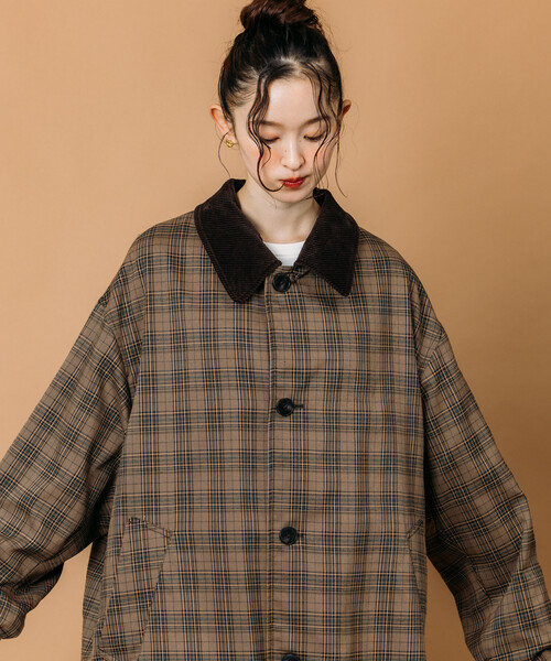 FREAK'S STORE（フリークスストア）の「限定展開 ビッグシルエット コーデュロイカラー リバーシブル ステンカラーコート（ステンカラーコート・メンズ・ベージュ/チャコールグレー/ブラック/オリーブ・MEDIUM/SMALL/LARGE）」の21枚目の写真