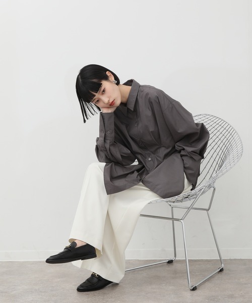 NOGLE（ノグル）の「【NOGLE/ノグル】ウエストデザインシャツ（シャツ/ブラウス・レディース・ブルー/チャコール/ホワイト・FREE）」の15枚目の写真