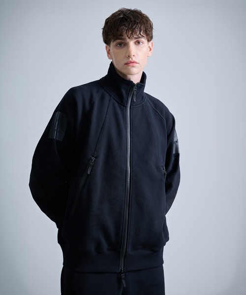 FRUIT OF THE LOOM(フルーツオブザルーム)の「【FRUIT OF THE LOOM】FTL×WILD THINGS ワイルドシングス コラボ/HAPPY SWEAT JACKET(ブルゾン・メンズ・ブラック/ベージュ・M/L)」の3枚目の写真