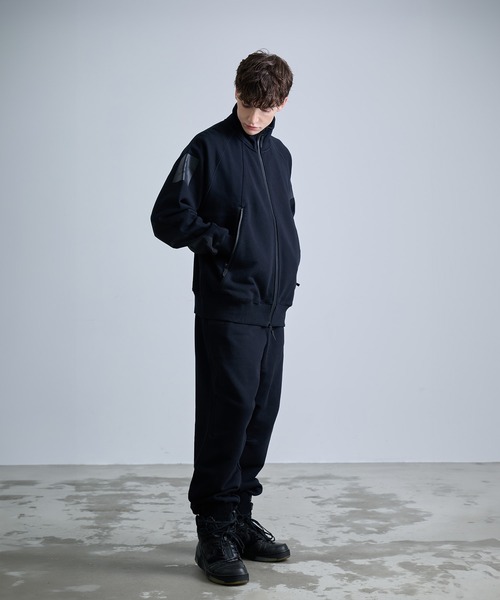 FRUIT OF THE LOOM(フルーツオブザルーム)の「【FRUIT OF THE LOOM】FTL×WILD THINGS ワイルドシングス コラボ/HAPPY SWEAT JACKET(ブルゾン・メンズ・ブラック/ベージュ・M/L)」の8枚目の写真