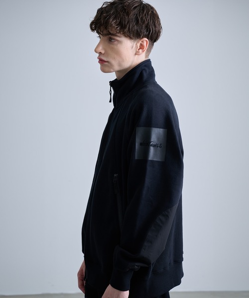 FRUIT OF THE LOOM(フルーツオブザルーム)の「【FRUIT OF THE LOOM】FTL×WILD THINGS ワイルドシングス コラボ/HAPPY SWEAT JACKET(ブルゾン・メンズ・ブラック/ベージュ・M/L)」の4枚目の写真