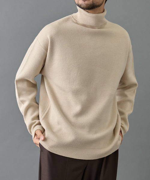 COLONY 2139(コロニートゥーワンスリーナイン)の「リサイクルポリタートルネックニット(ニット/セーター・メンズ・グレー/チャコールグレー/アイボリー/ブラック・MEDIUM/LARGE)」の5枚目の写真