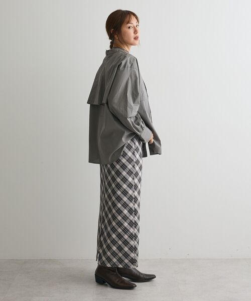 CRAFT STANDARD BOUTIQUE(クラフトスタンダードブティック)の「ヨークデザインシャツ(シャツ/ブラウス・レディース・モカ/ダークグレー/ライトベージュ/ブルーグリーン・FREE)」の19枚目の写真