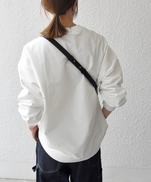 SHIPS any(シップス エニィ)の「SHIPS any:〈洗濯機可能〉裏起毛 クルーネック コクーン プルオーバー(Tシャツ/カットソー・レディース・ホワイト/ネイビー/オリーブ・ONE SIZE)」の9枚目の写真
