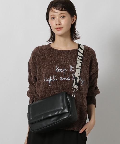 LAKOLE（ラコレ）の「パデットアソート柄ショルダーバッグ / 587752（ショルダーバッグ・レディース・ボルドー/オフホワイト/ブラック・FREE）」の3枚目の写真