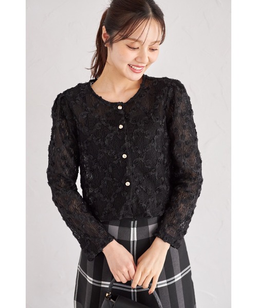 tocco closet(トッコ クローゼット)の「【ZOZO限定】クロスフラワーレースカーディガン(カーディガン/ボレロ・レディース・ブラック/ホワイト・M)」の2枚目の写真