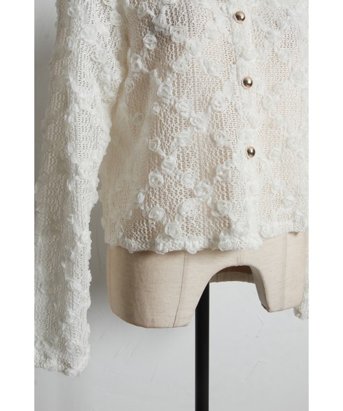 tocco closet(トッコ クローゼット)の「【ZOZO限定】クロスフラワーレースカーディガン(カーディガン/ボレロ・レディース・ブラック/ホワイト・M)」の22枚目の写真