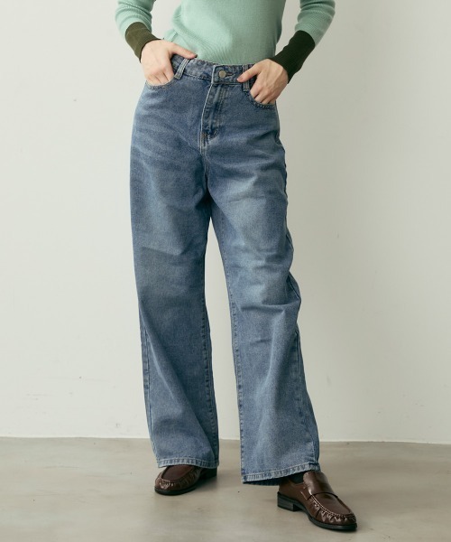 Clum(クルム)の「ヴィンテージウォッシュストレートデニムパンツ(デニムパンツ・レディース・ライトブルー/ブルー/グレー・MEDIUM/LARGE)」の3枚目の写真